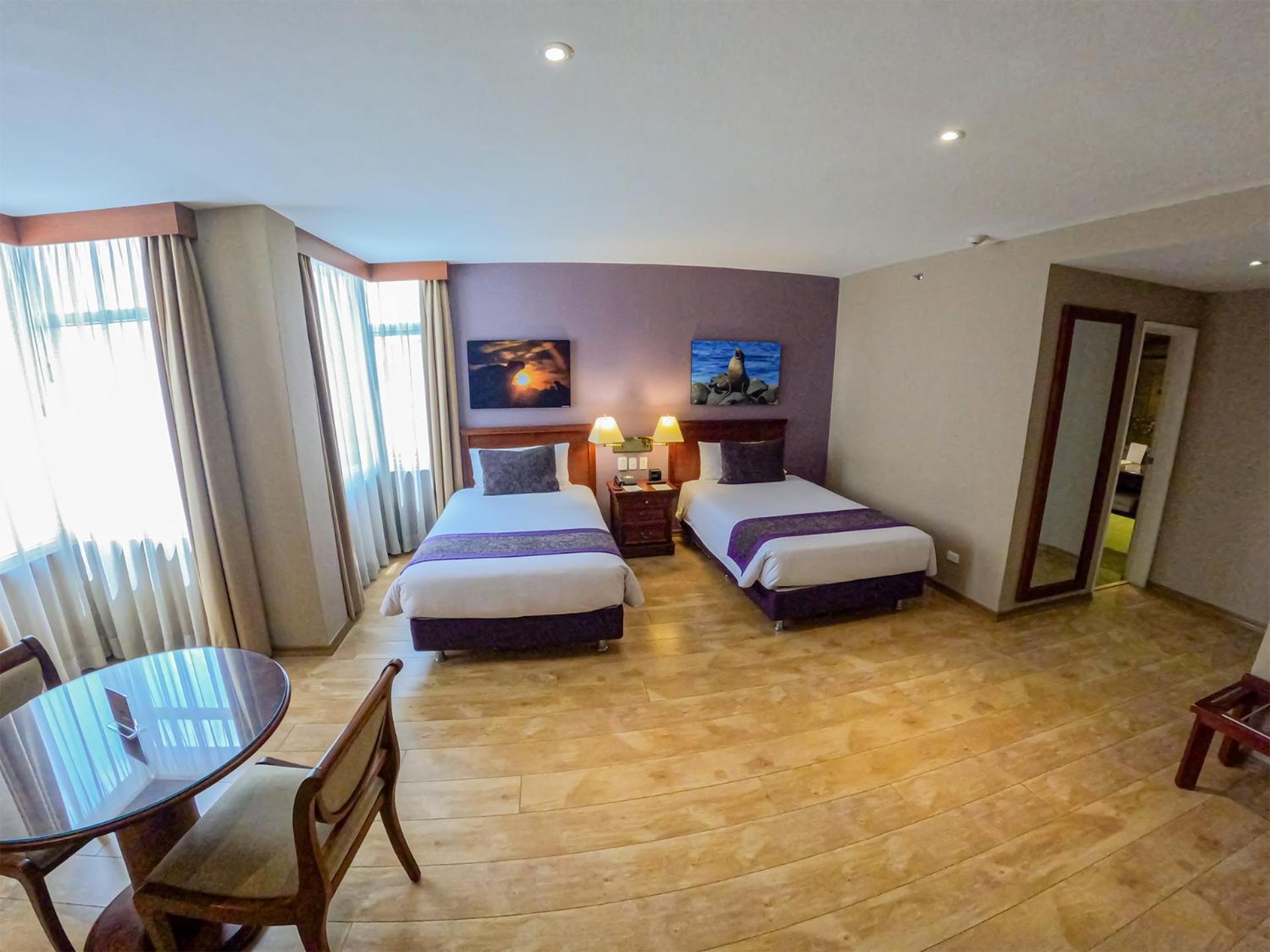 Mercure Alameda Quito Exterior photo