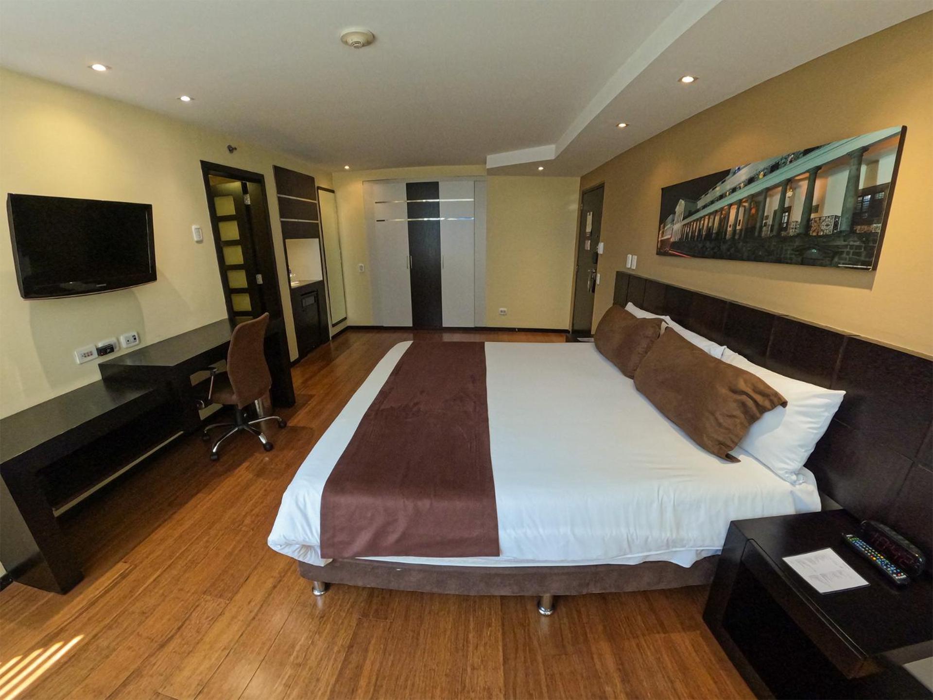 Mercure Alameda Quito Exterior photo